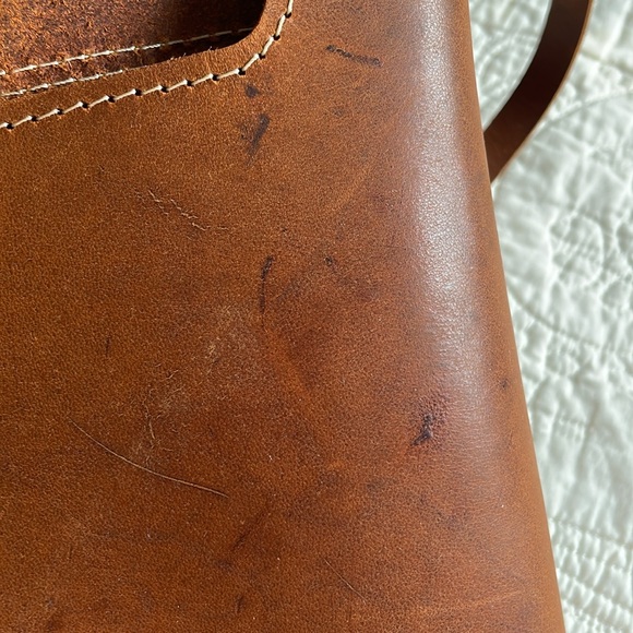 Handmade Greek leather messenger envelope bag - Picture 8 of 16